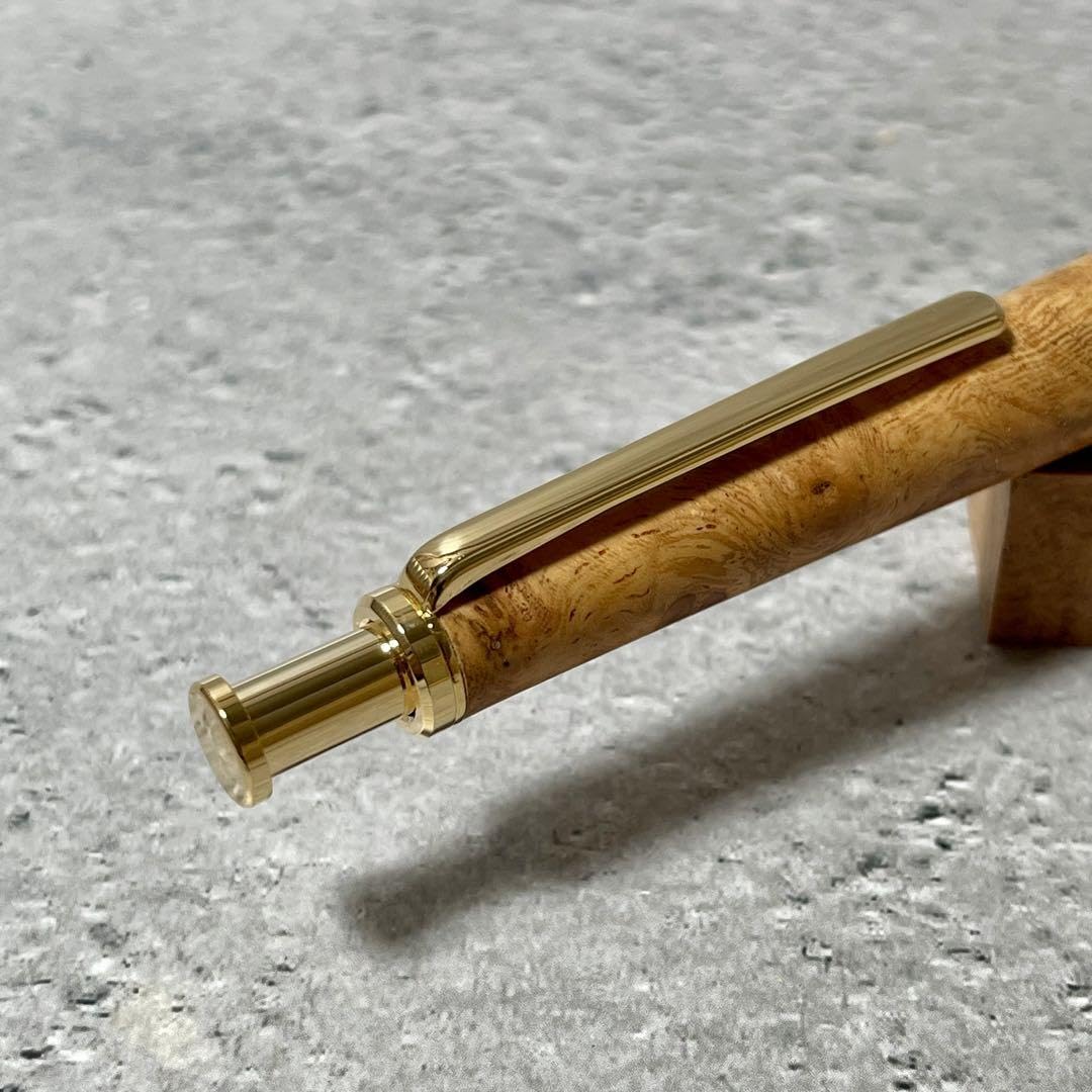 ノック式ボールペン　花梨(カリン)瘤　花梨ウッドキューブ ノック式ボールペン 花梨(カリン)瘤 花梨ウッドキューブ - メルカリ